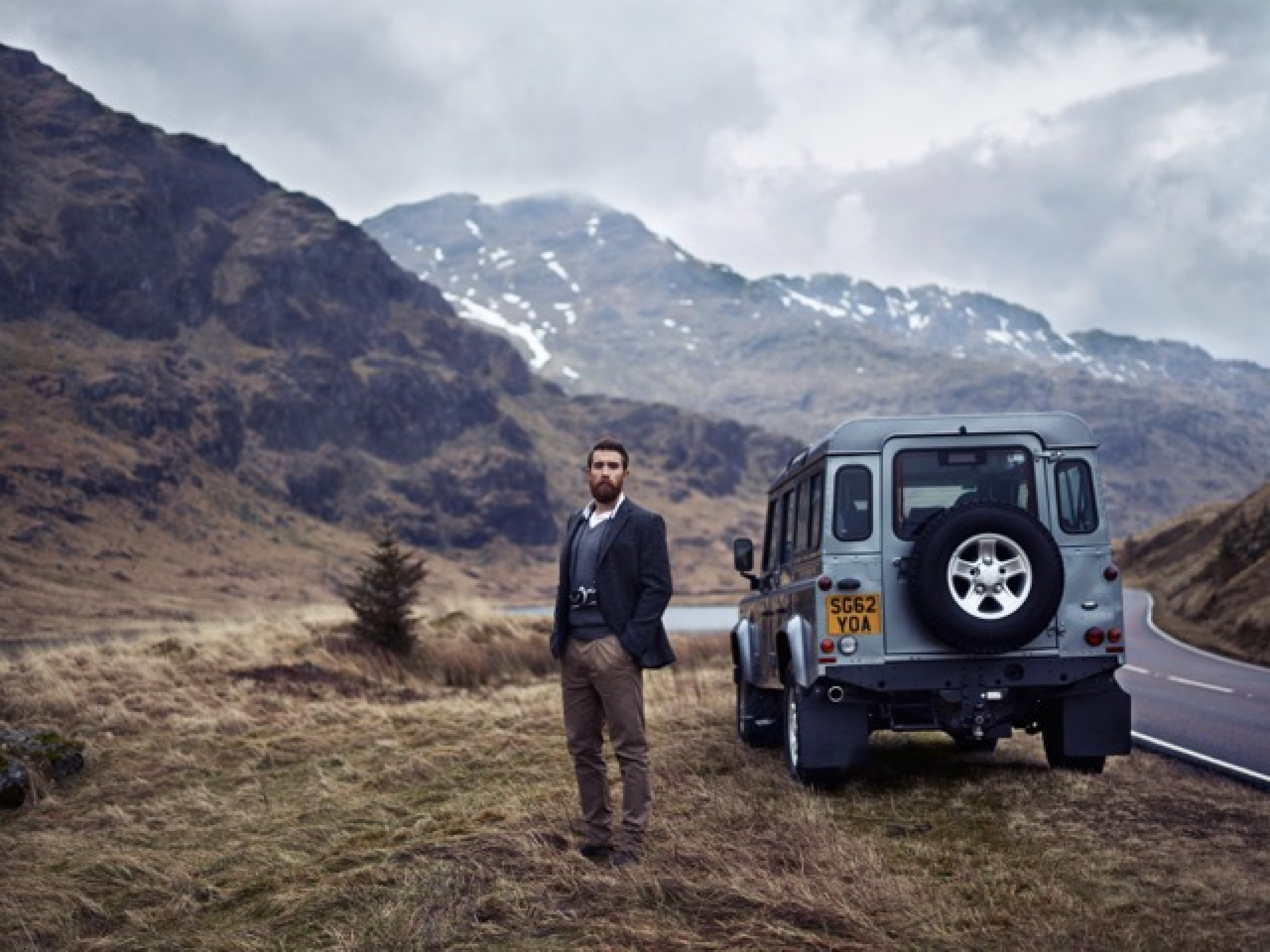 Land Rover Defender 110 County